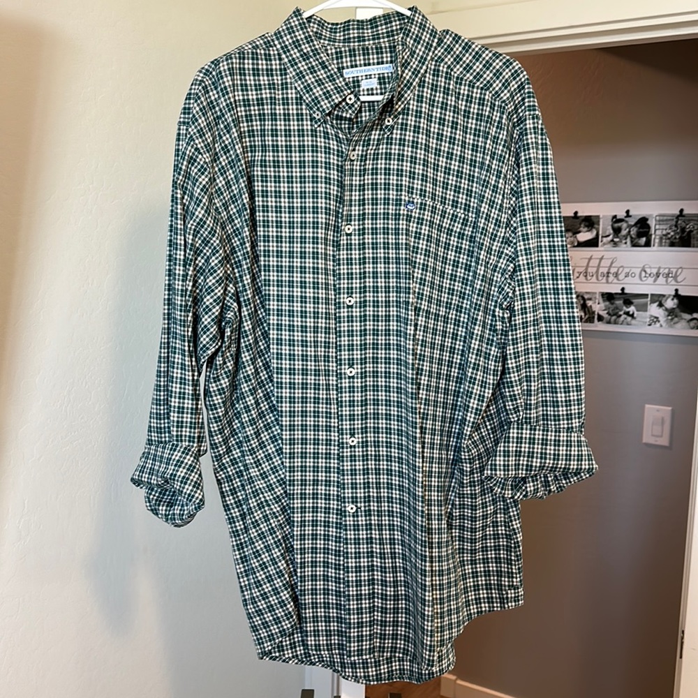 Southern Tide Button Down Shirt